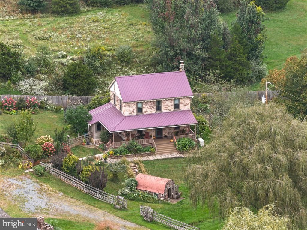 731 FURNACE ROAD, MORGANTOWN, PA 19543