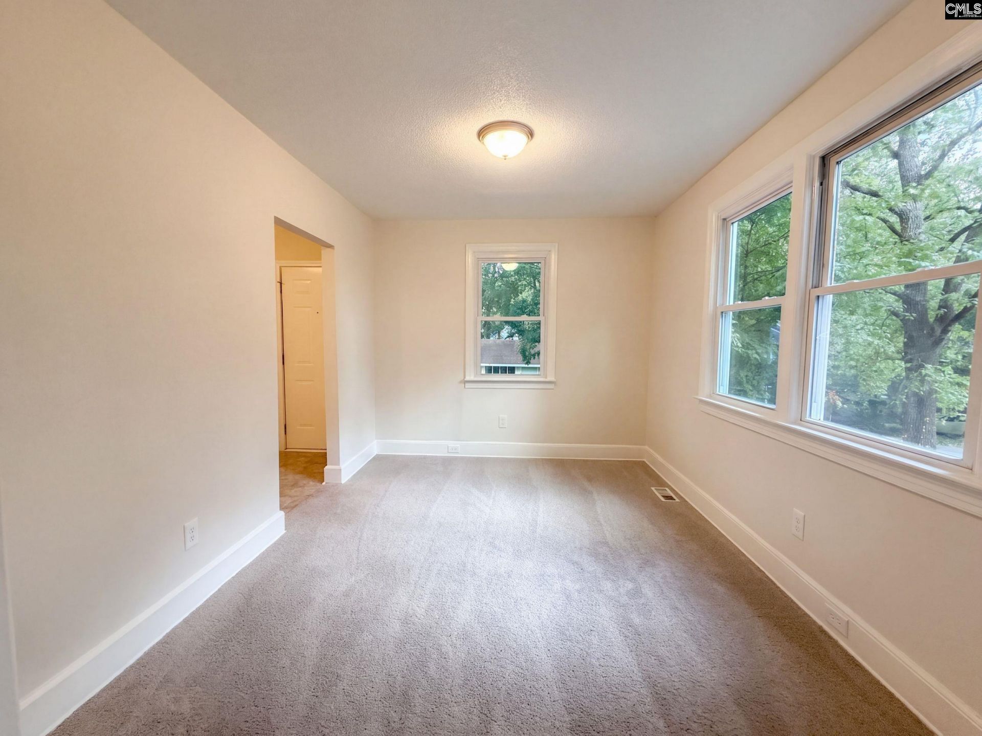 4300 Hulda Avenue  Photo 9