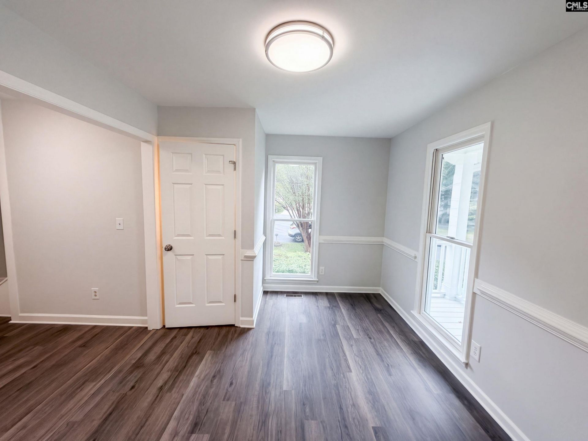 131 Fox Street Photo 11