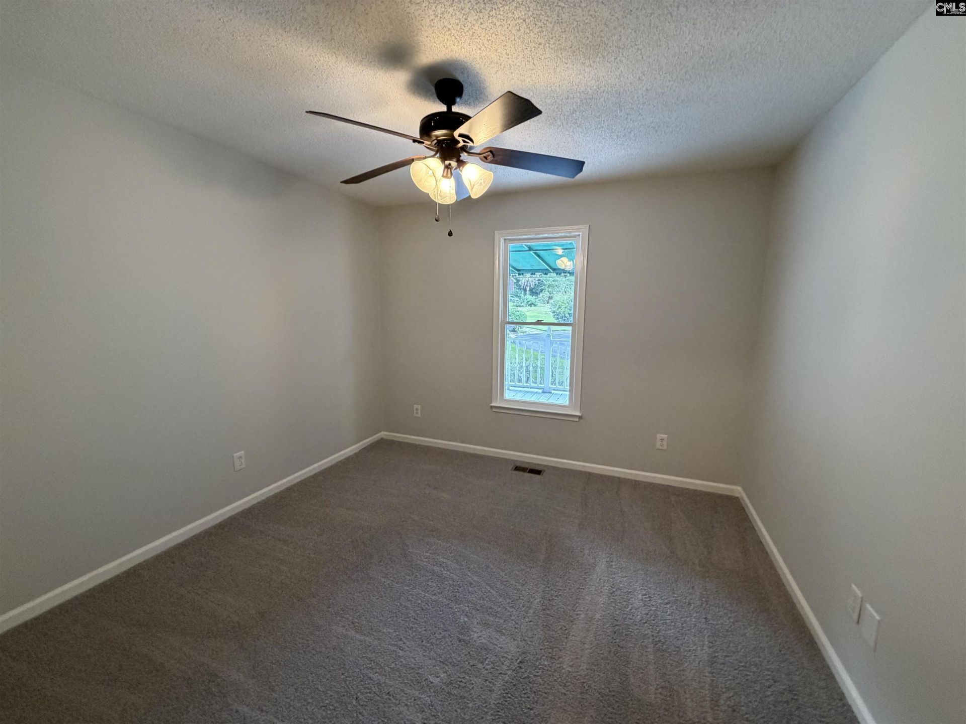 131 Fox Street Photo 14
