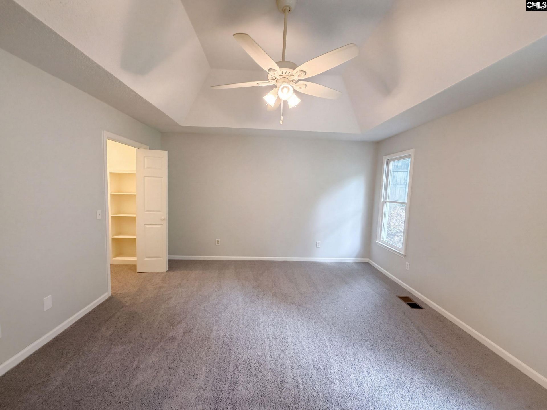 131 Fox Street Photo 4