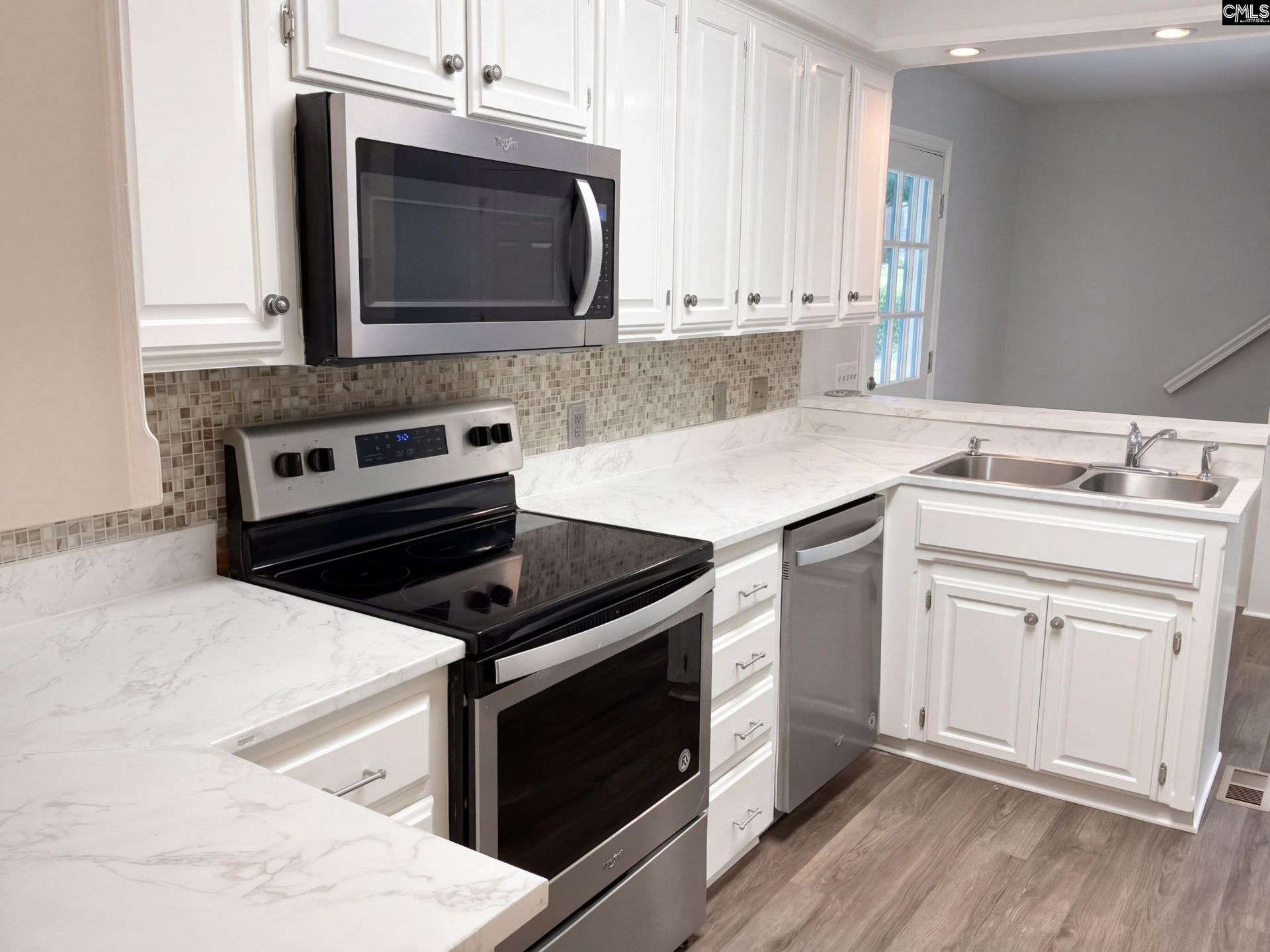 131 Fox Street Photo 7
