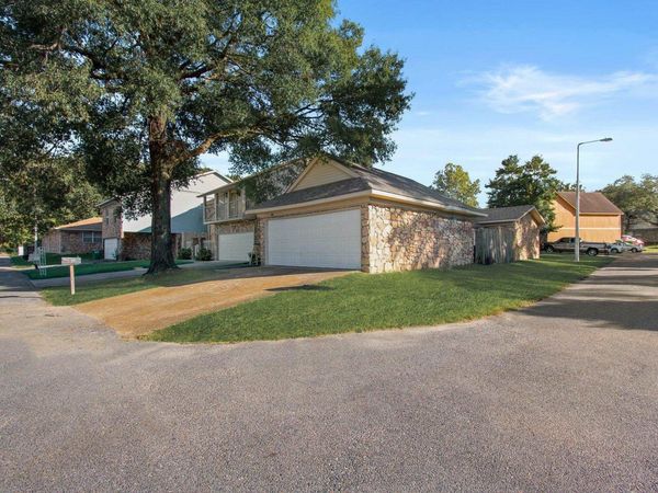 1995 FRANCISCO BLVD, Memphis, TN 38116