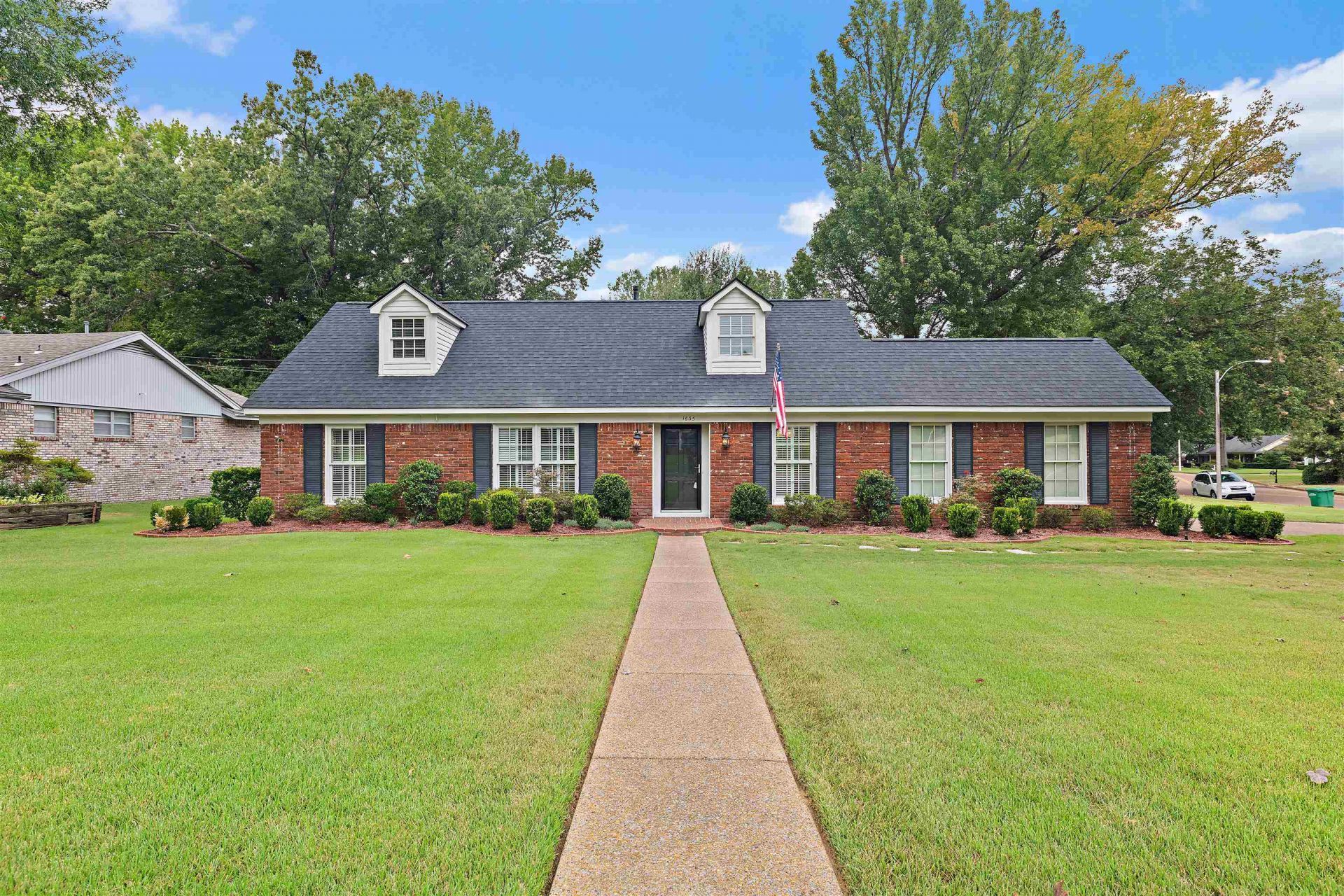 1635 Poplar Estates Pky, Germantown, TN 38138 Main Photo