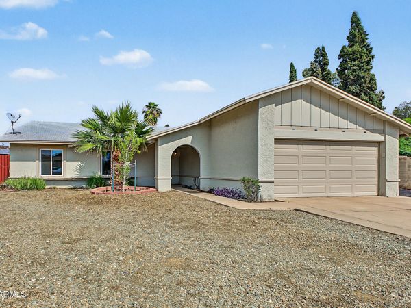 3136 W KINGS Avenue, Phoenix, AZ 85053