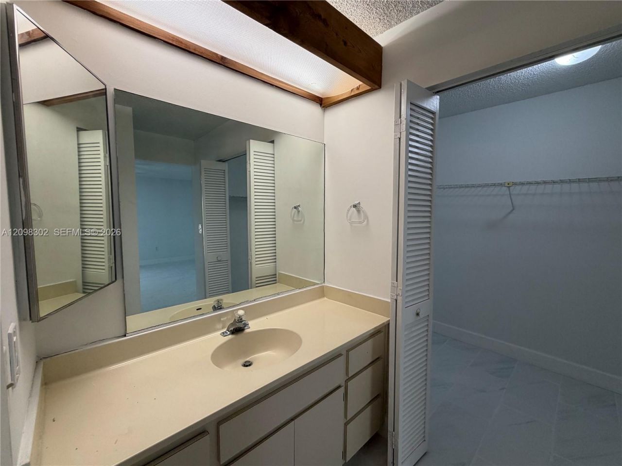 8933 SW 123rd Ct, Unit 207-5, Miami, FL 33186 Photo