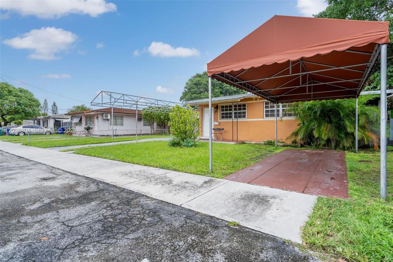 2815 SW 36th Ave , Miami, FL 33133 Photo