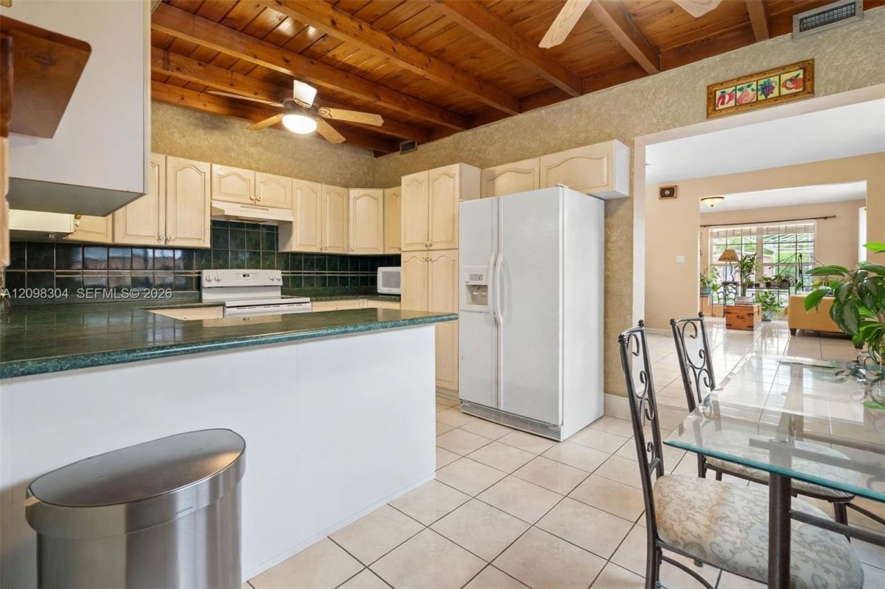 2815 SW 36th Ave , Miami, FL 33133 Photo