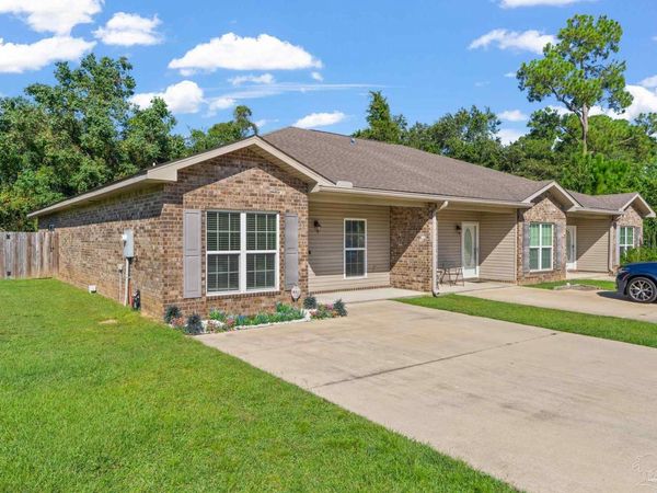 8483 Crissy Ln, Pensacola, FL 32514