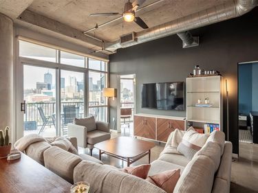 1001 Belleview Street, Unit 707, Dallas, TX 75215