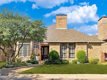 12131 Vendome Place, Dallas, TX 75230