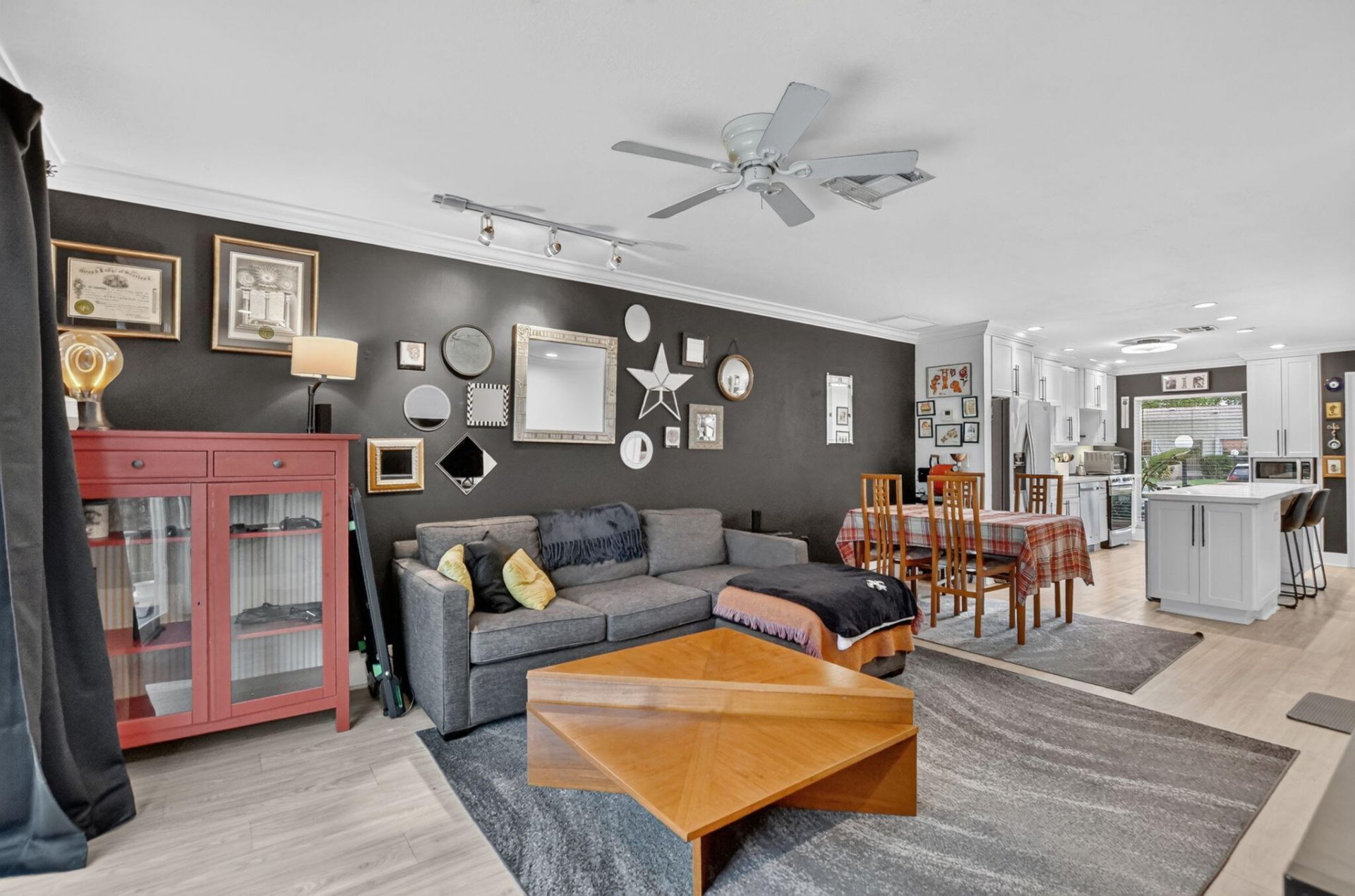 8900 Warwick Drive, Boca Raton, FL 33433 Photo
