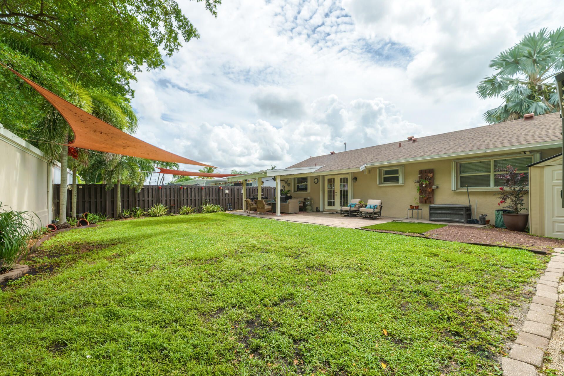 11841 NW 33rd Street, Sunrise, FL 33323 Photo