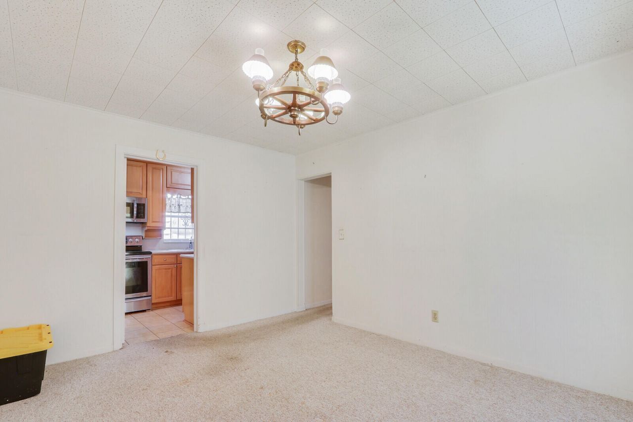 525 51st Street, West Palm Beach, FL 33407 Photo