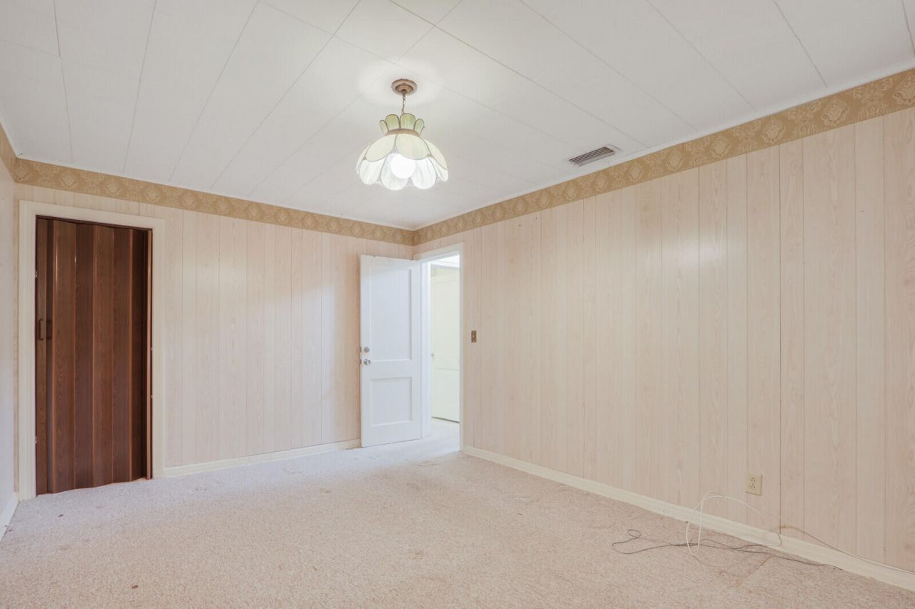 525 51st Street, West Palm Beach, FL 33407 Photo