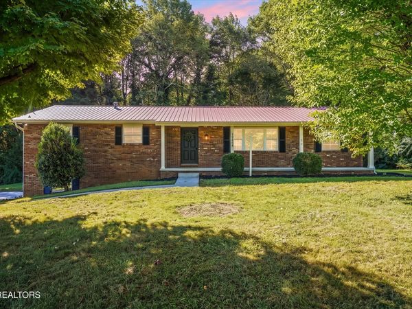 10604 Pinedale Drive, Knoxville, TN 37922