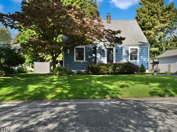 303 E Valley View Ave, Hackettstown, NJ 07840