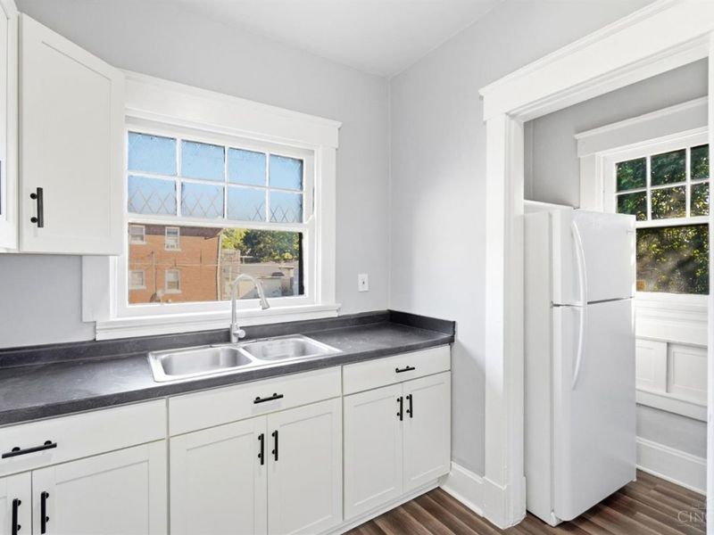 891 Ridgeway Avenue, Cincinnati, OH 45229 Photo 13