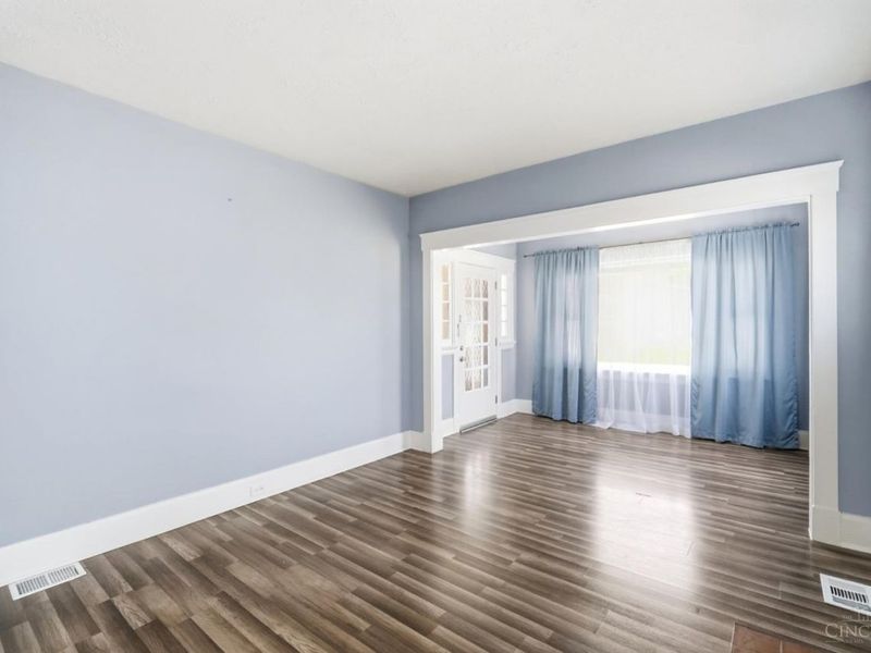 891 Ridgeway Avenue, Cincinnati, OH 45229 Photo 6