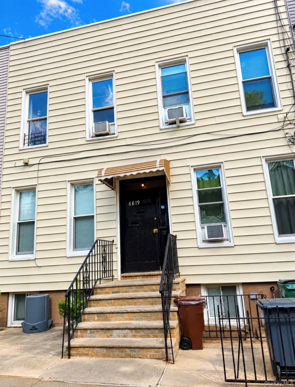 6819 62nd Street , Unit 2L, Ridgewood, NY 11385 Main Photo