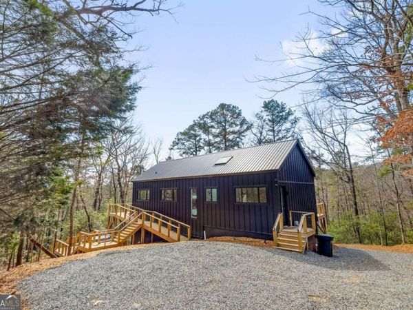 206 Anderson Drive, Blue Ridge, GA 30513