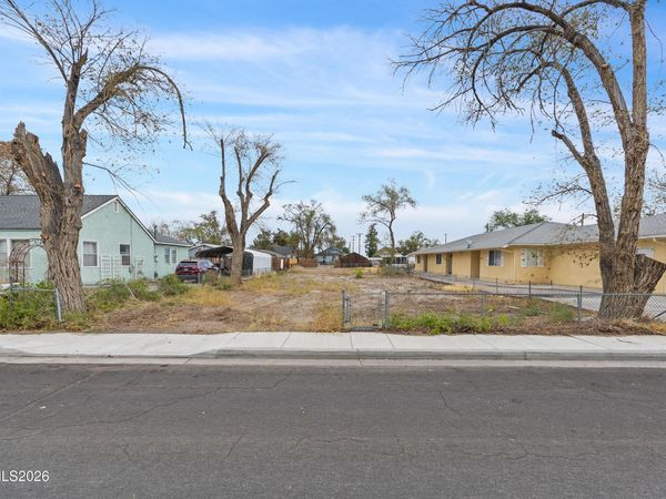 245 E Fairview Street, Fallon, NV 89406
