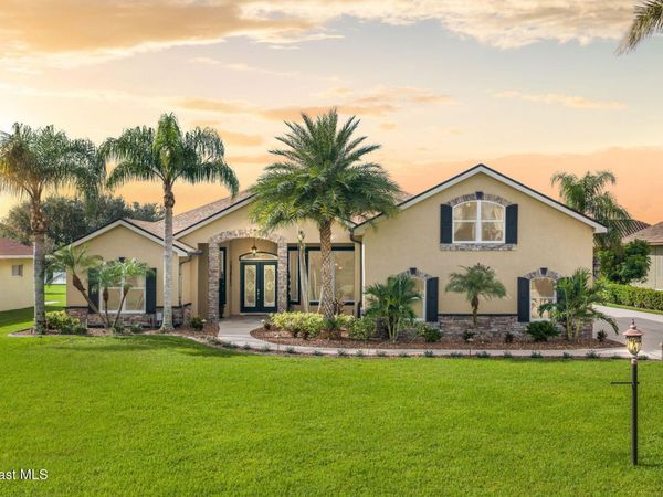 1275 Tuckaway Drive , Rockledge, FL 32955