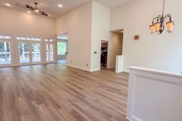 1516 Mullis Road  photo 4