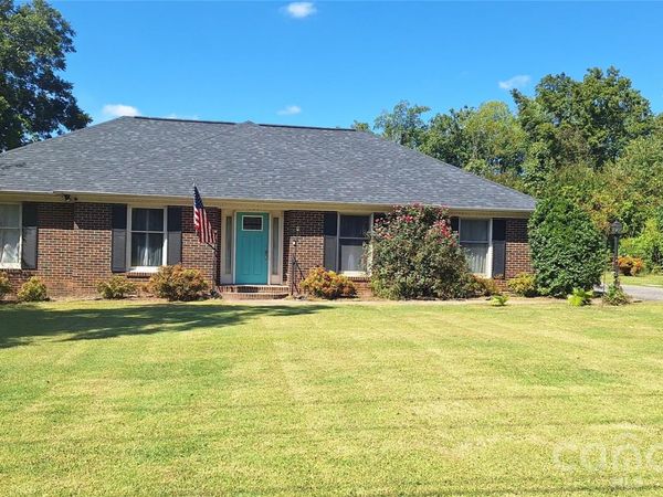 1533 Shannon Bradley Road , Gastonia, NC 28052