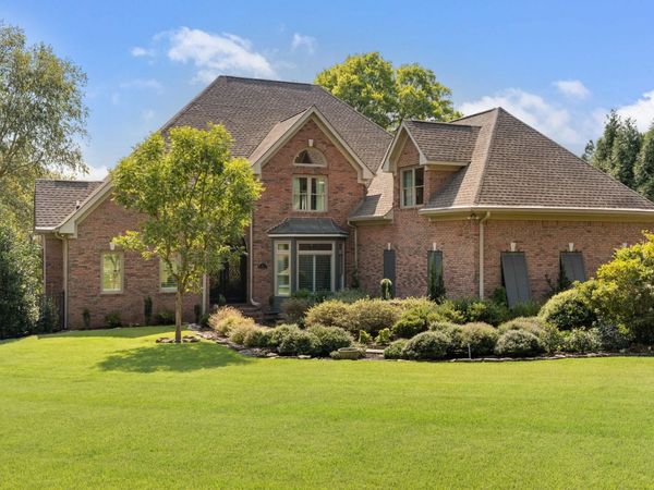 11 Cedar Cv, Killen, AL 35645