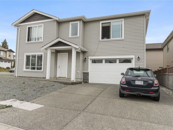 648 Alyssa Pl, Nanaimo, BC V9R 0H4