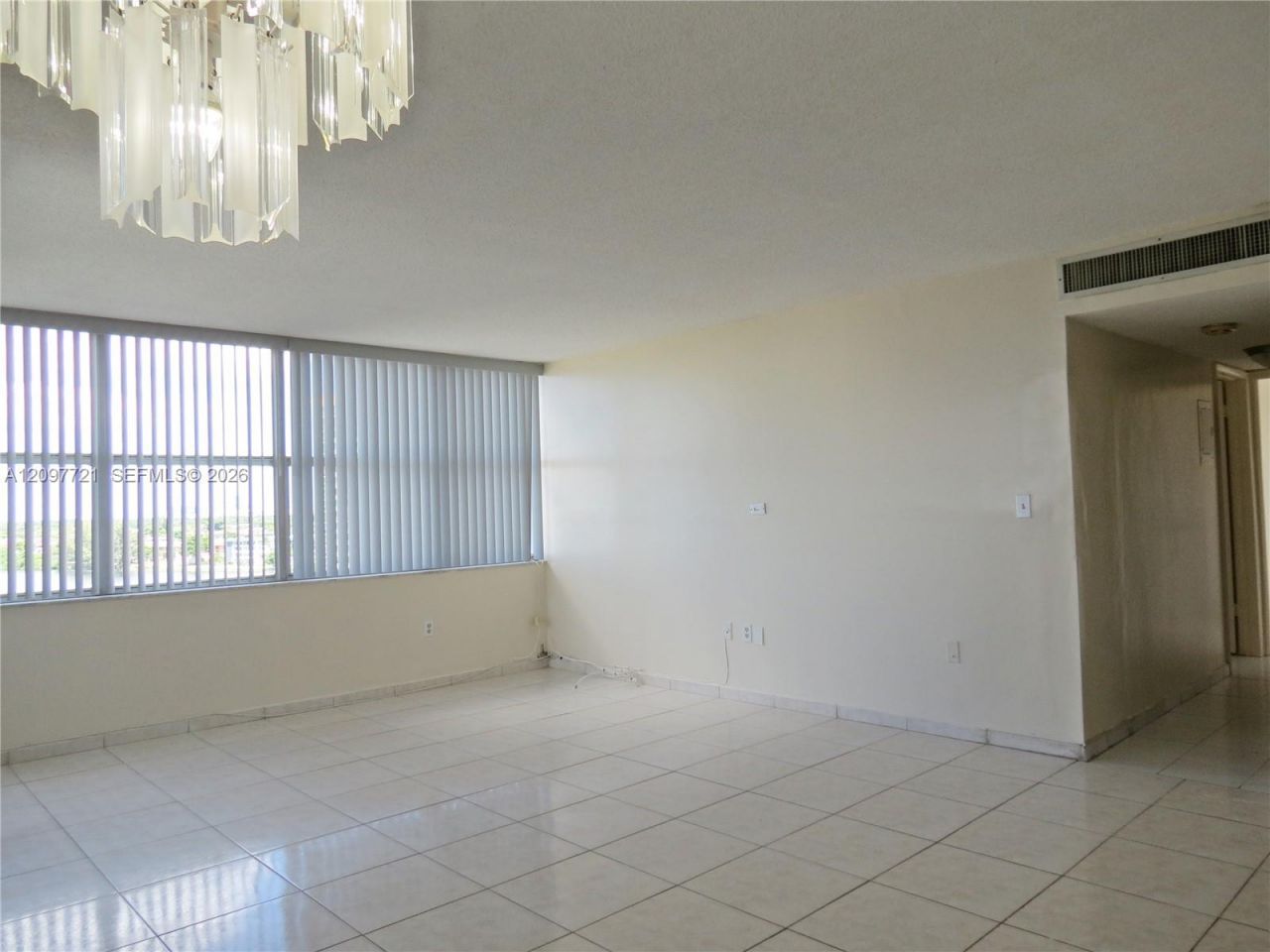 1200 NE Miami Gardens Dr , Unit 906W, Miami, FL 33179 Photo