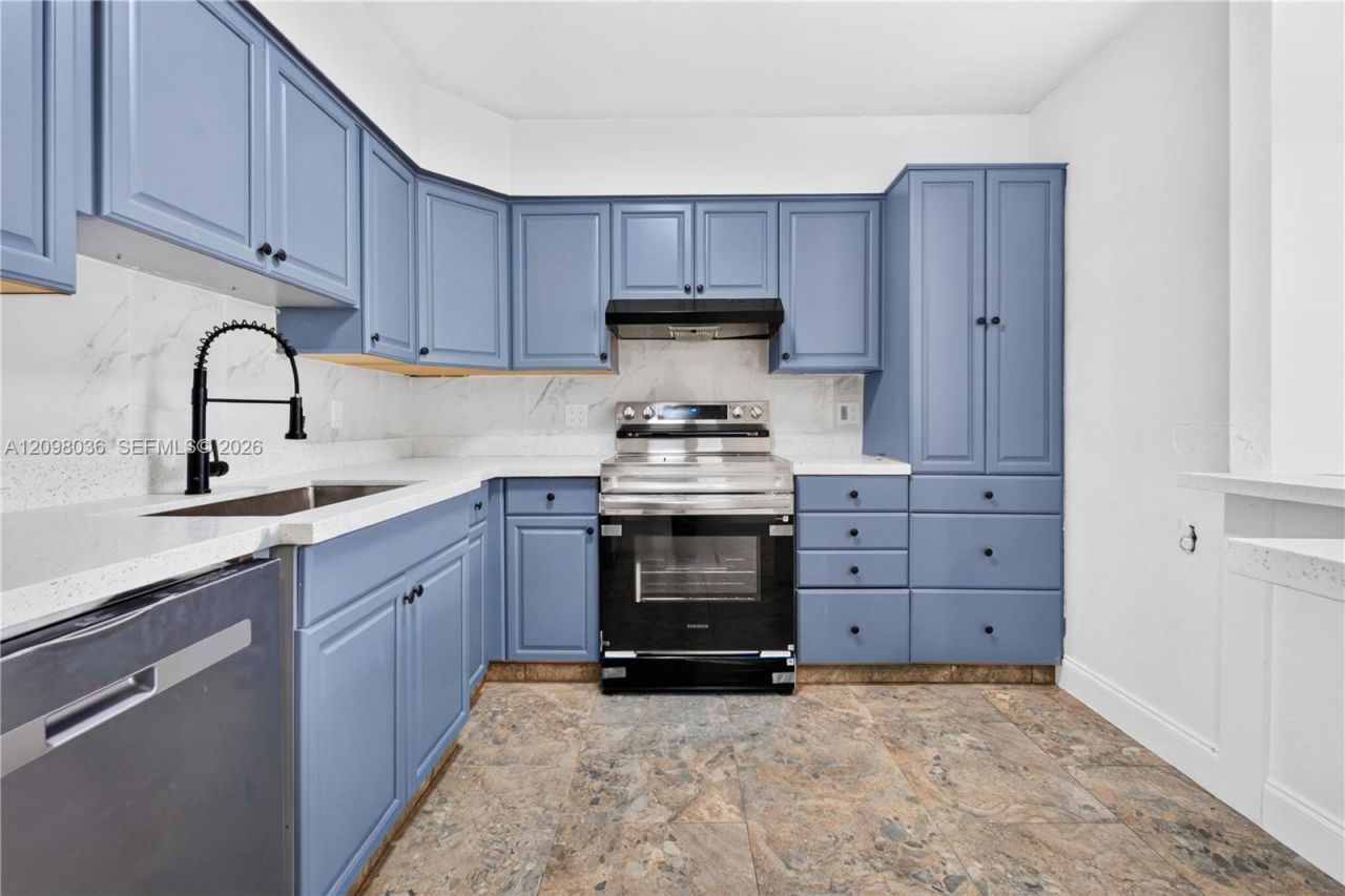 6511 Pierce St , Hollywood, FL 33024 Photo