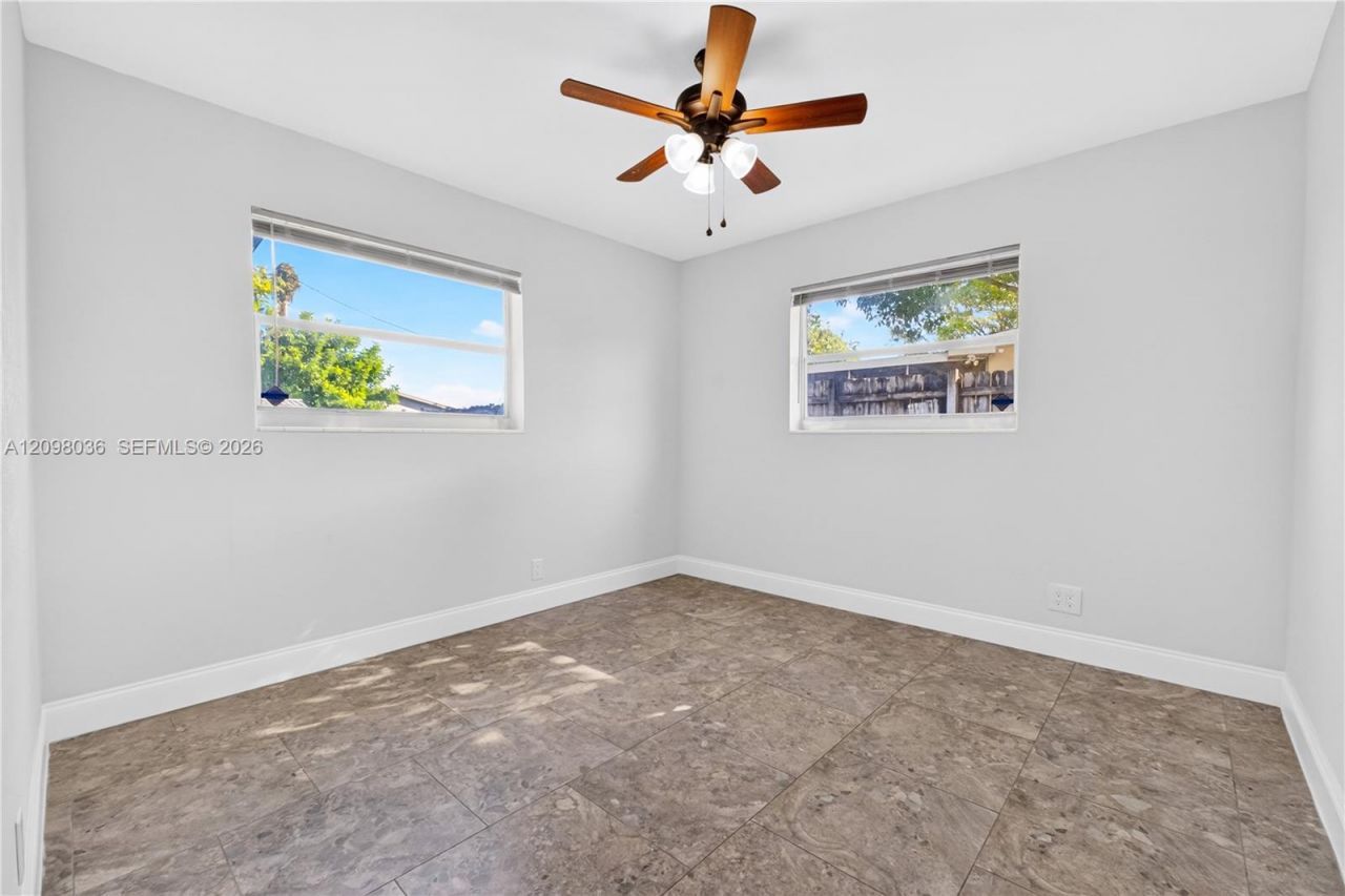 6511 Pierce St , Hollywood, FL 33024 Photo