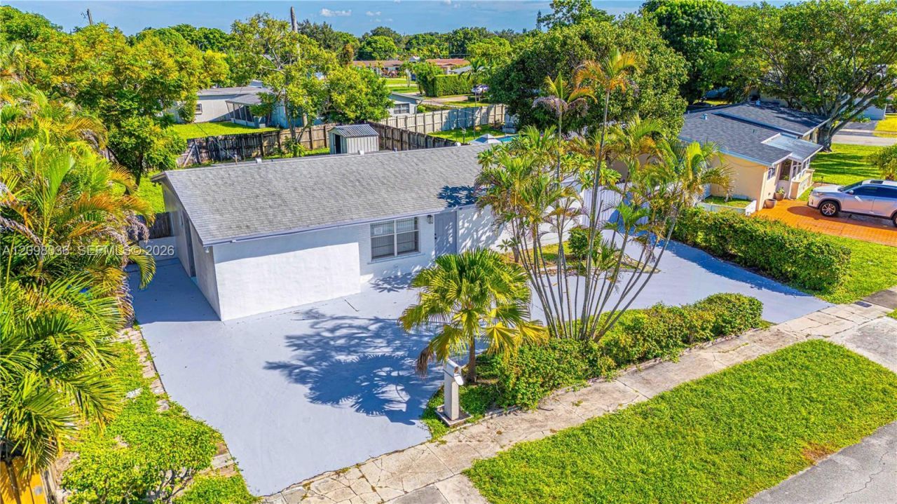 6511 Pierce St , Hollywood, FL 33024 Photo