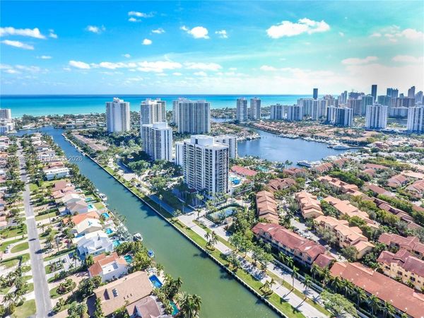 3610 Yacht Club Dr , Unit 410, Aventura, FL 33180