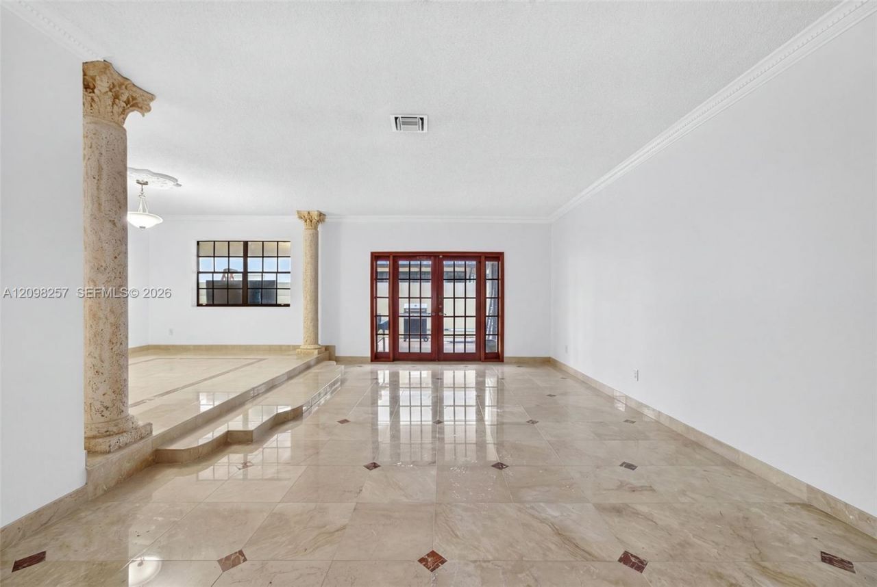 5550 SW 87th Ave , Miami, FL 33165 Photo