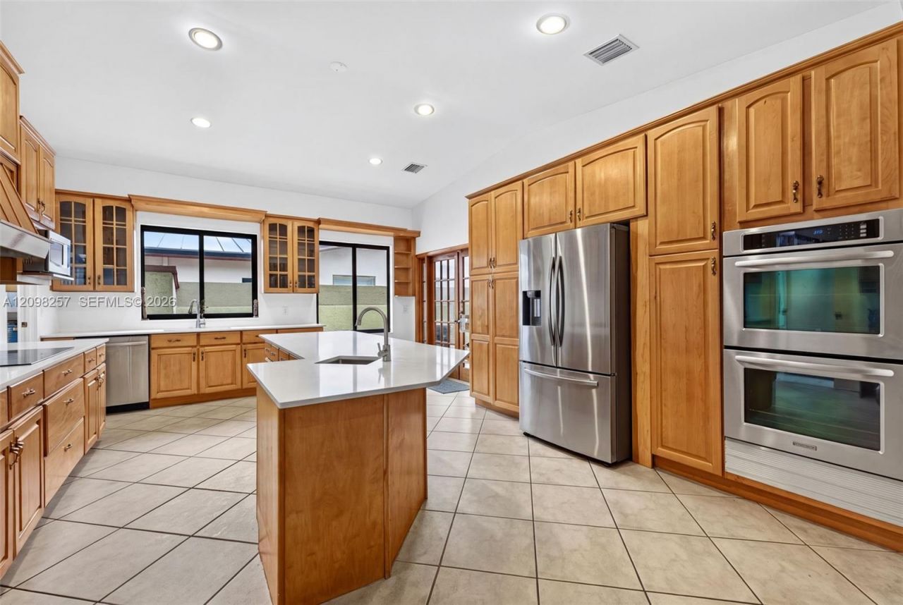 5550 SW 87th Ave , Miami, FL 33165 Photo