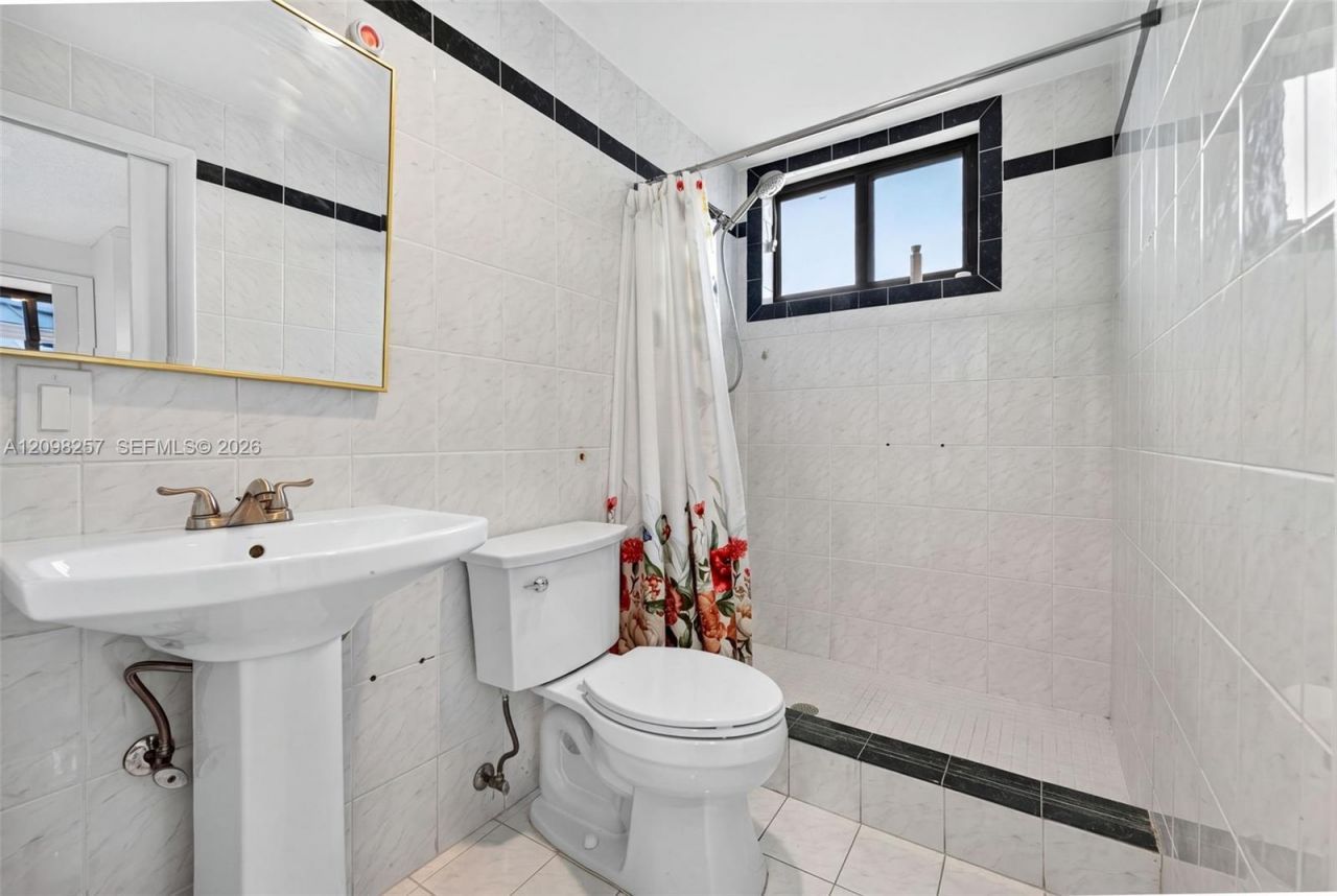 5550 SW 87th Ave , Miami, FL 33165 Photo