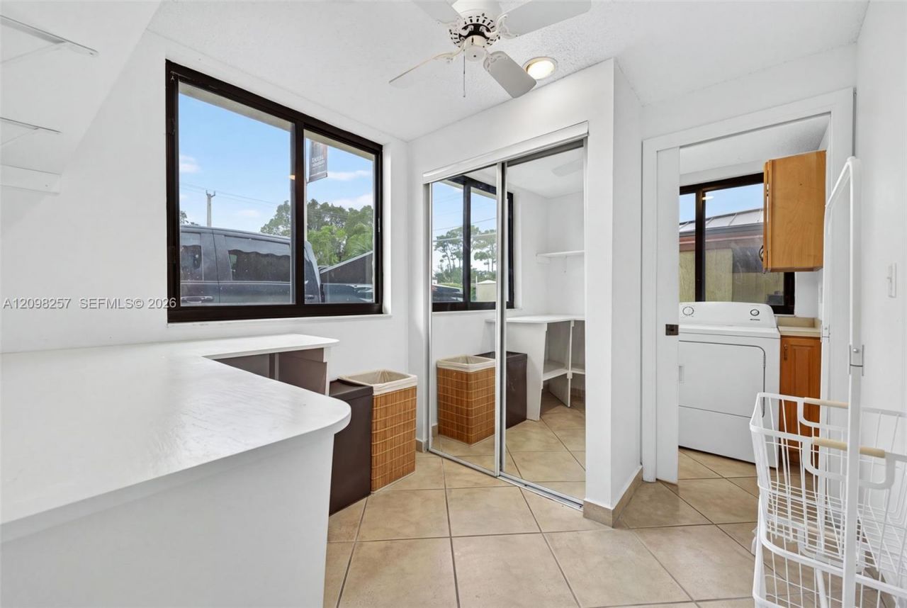 5550 SW 87th Ave , Miami, FL 33165 Photo
