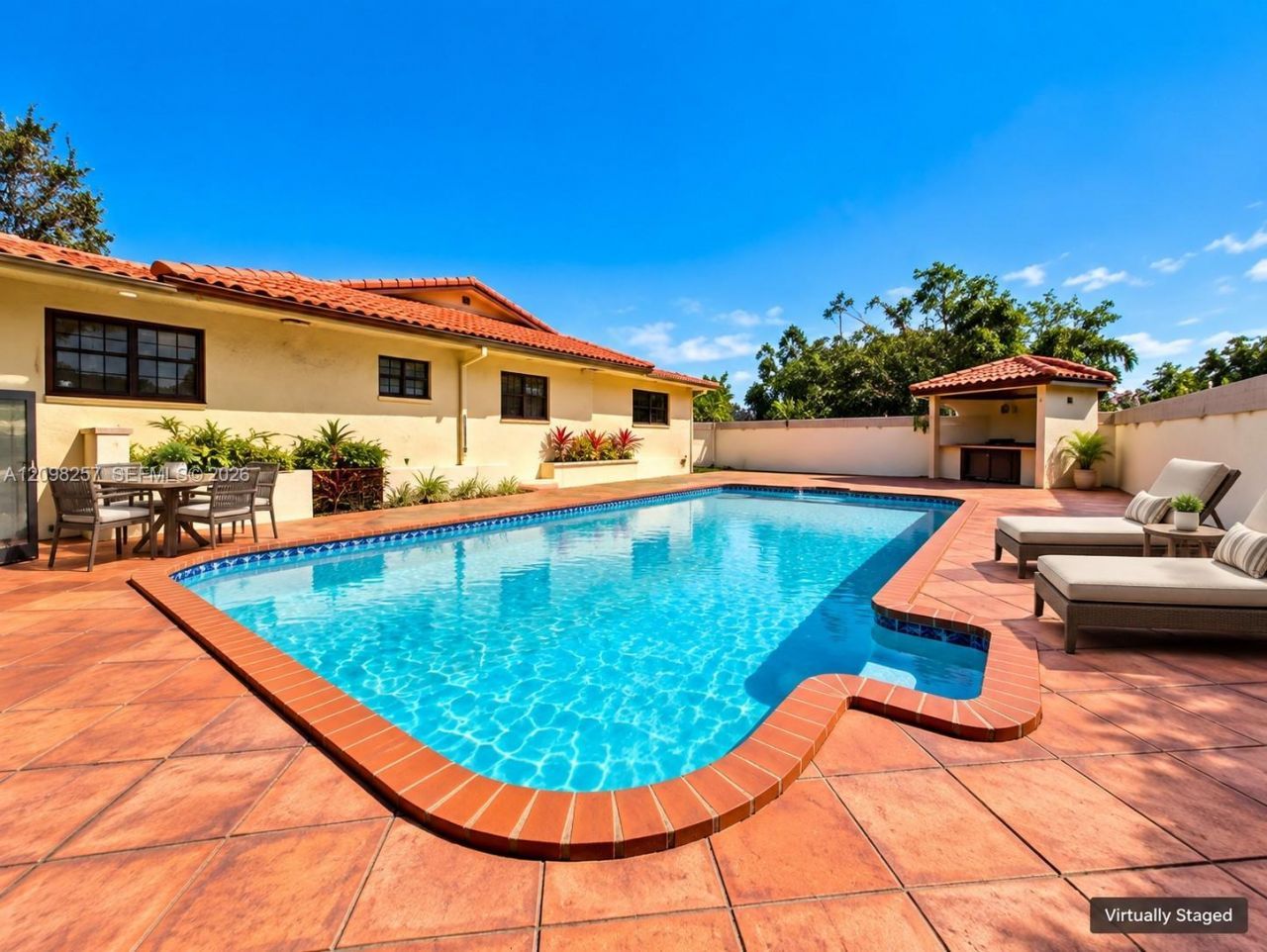 5550 SW 87th Ave , Miami, FL 33165 Photo