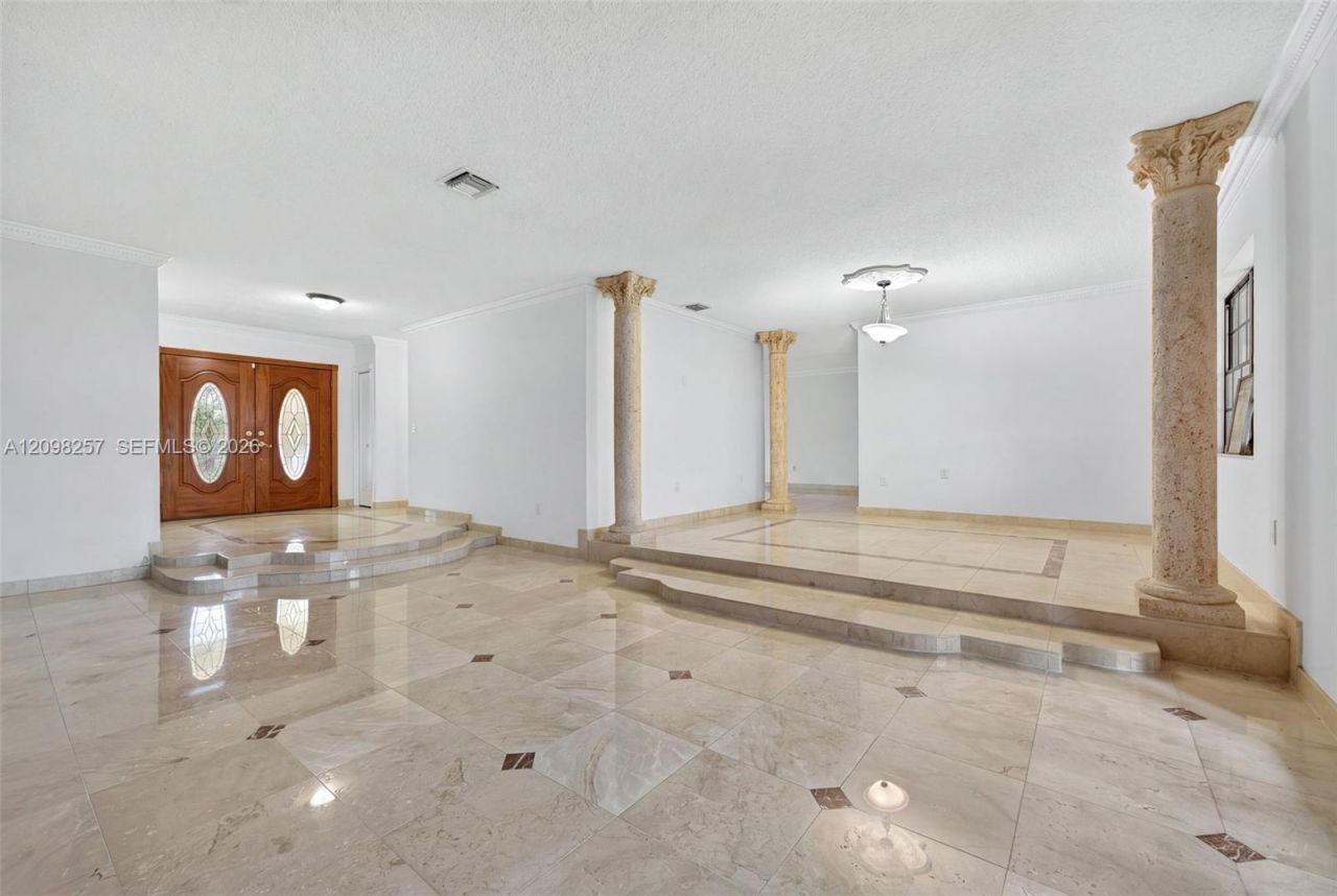 5550 SW 87th Ave , Miami, FL 33165 Photo