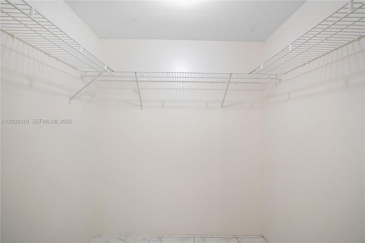 2750 NE 183rd St, Unit PH06, Aventura, FL 33160 Photo