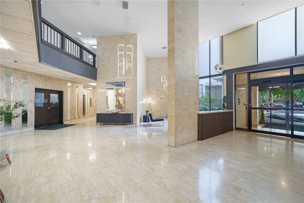 2750 NE 183rd St, Unit PH06, Aventura, FL 33160 Photo