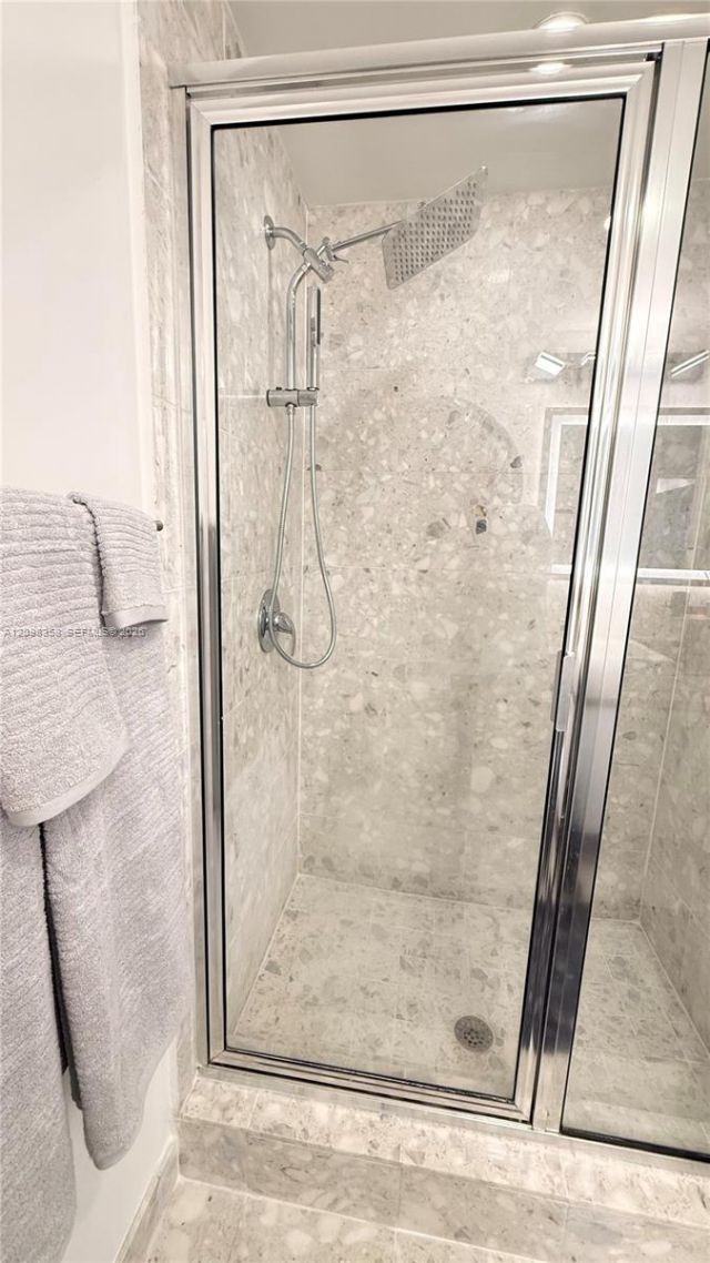 185 SW 7th St , Unit 2206, Miami, FL 33130 Photo