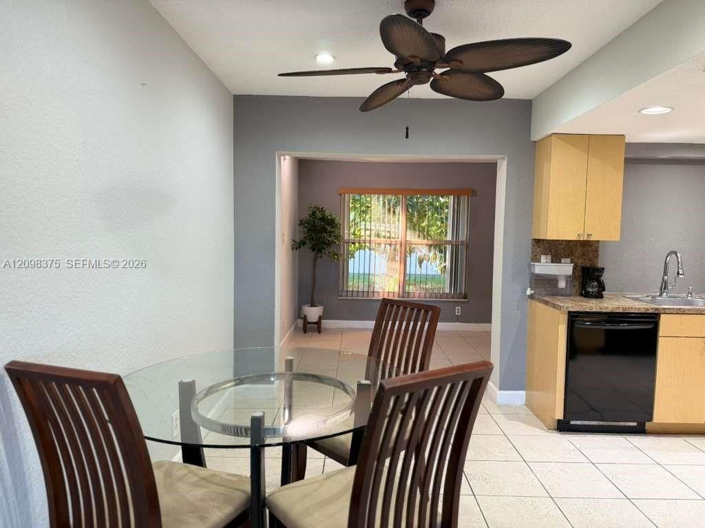 6960 NW 11th Ct , Margate, FL 33063 Photo