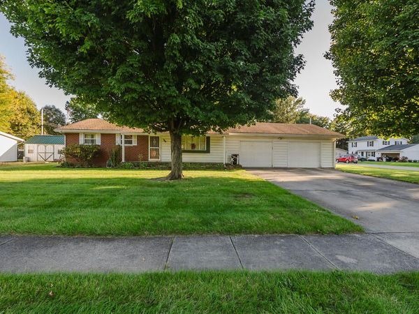 739 Sunset, Bucyrus, OH 44820