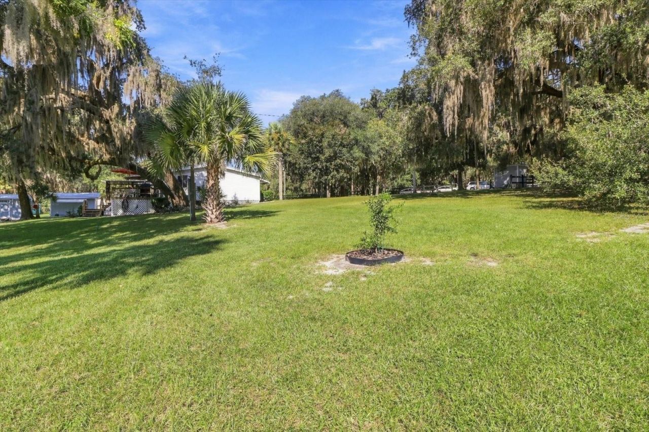 145 & 143 Faye Street, Hawthorne, FL 32640 Photo