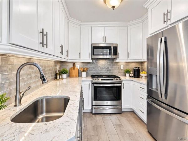 5635 Netherland Avenue , Unit 2C, Bronx, NY 10471