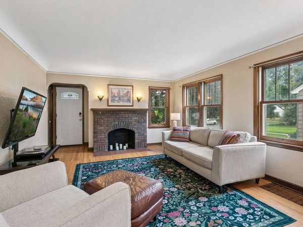 5912 10th Avenue S, Minneapolis, MN 55417